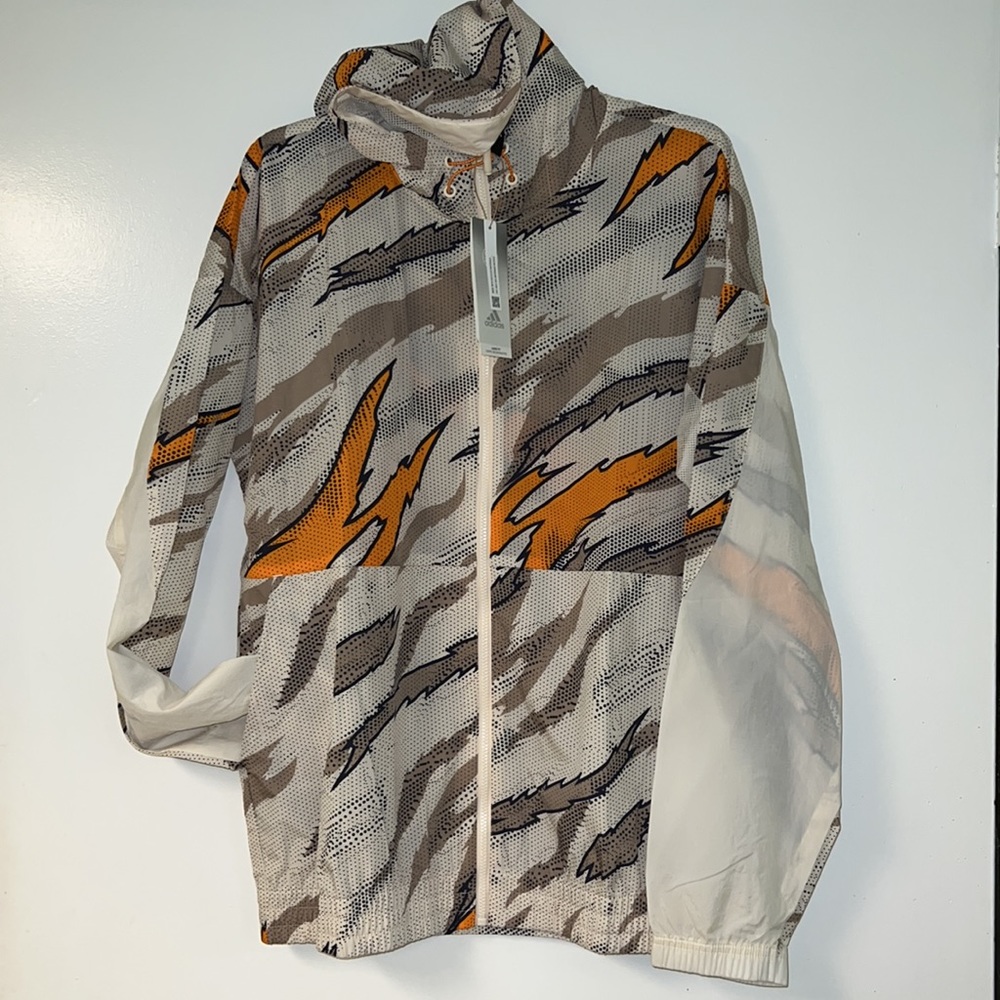 Adidas TRVL AOP WB Men’s Windbreaker Loose Fit Jacket MWT